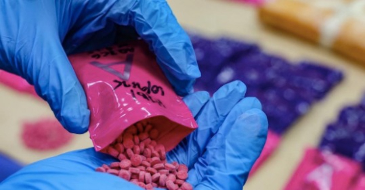 Thailand provides smuggling of 450,000 pills to Malaysia